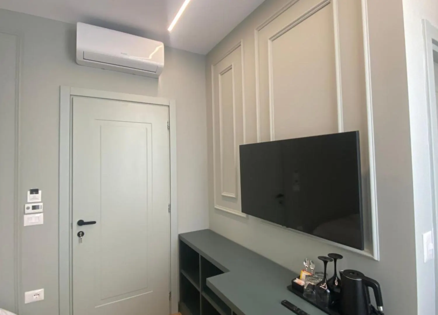 Tirana Central Rooms 0*,  Albania