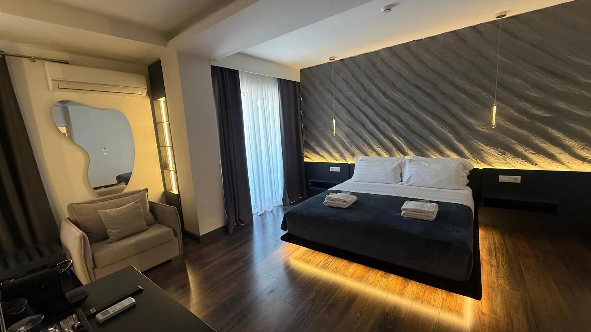 Tirana Central Rooms Albania